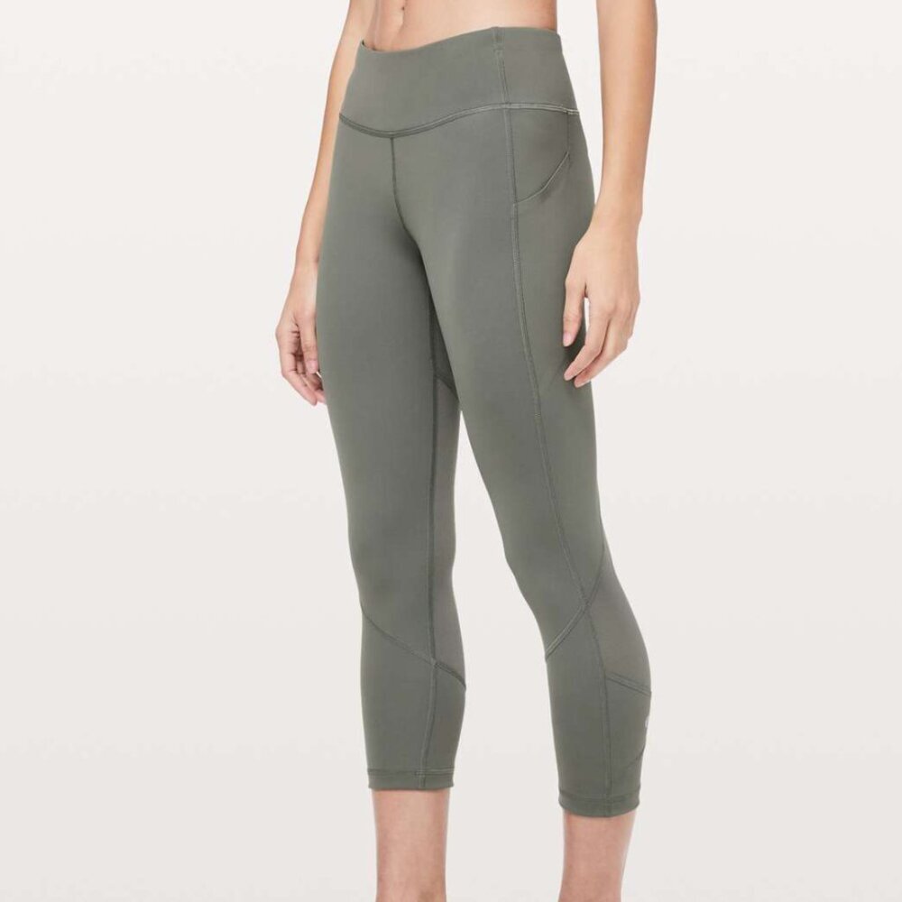 Lululemon Pace Rival 22" Crop Leggings, Grey Sage Green, Size 6
